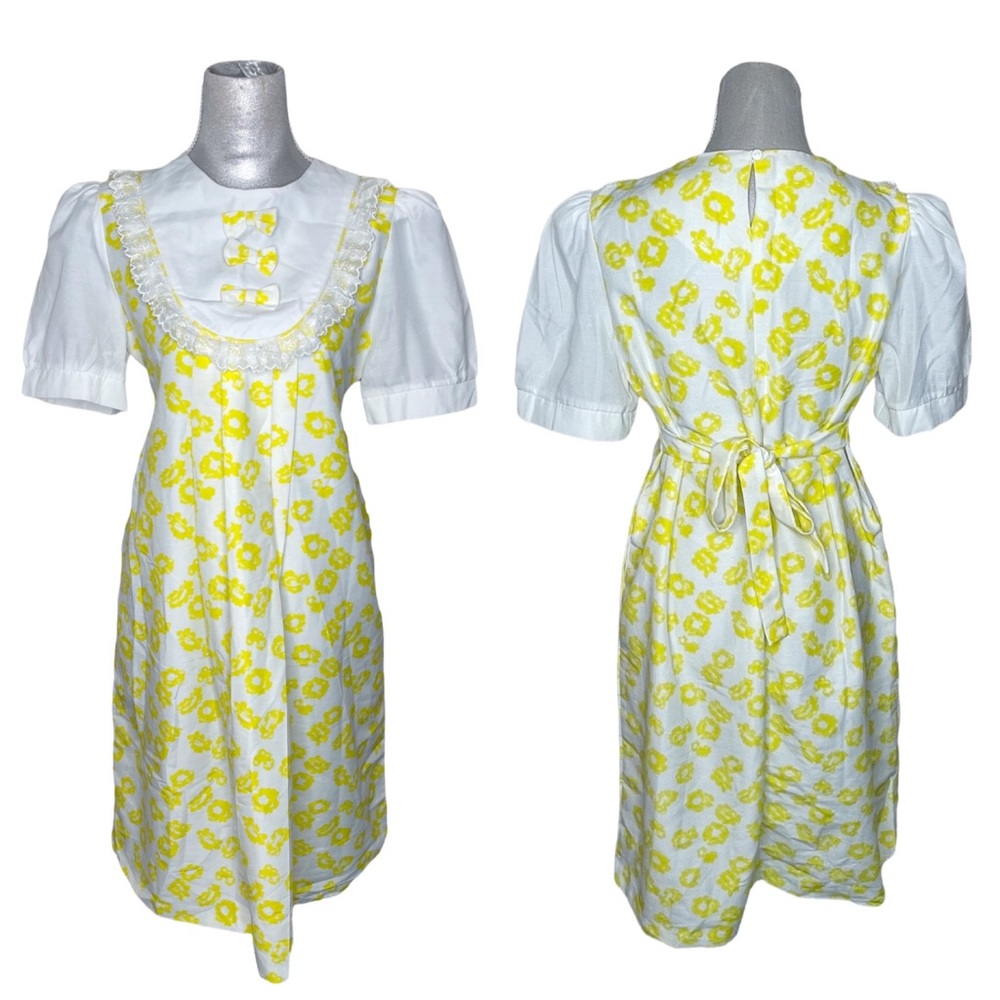 Vintage 60s 70s Marinelli Lolita Babydoll Lace Trim Bow Bib Floral Dress